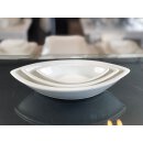 Elegante mandelförmige Porzellan-Schalen in drei Größen: Vielseitigkeit für Tischpräsentation